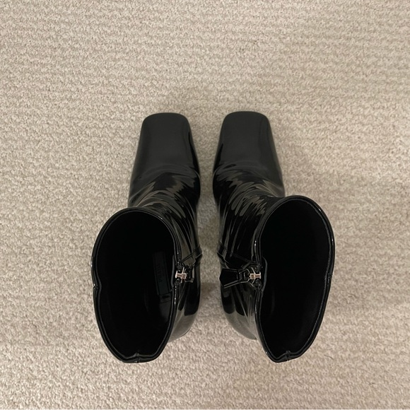 Prada boots in black - Picture 2 of 6